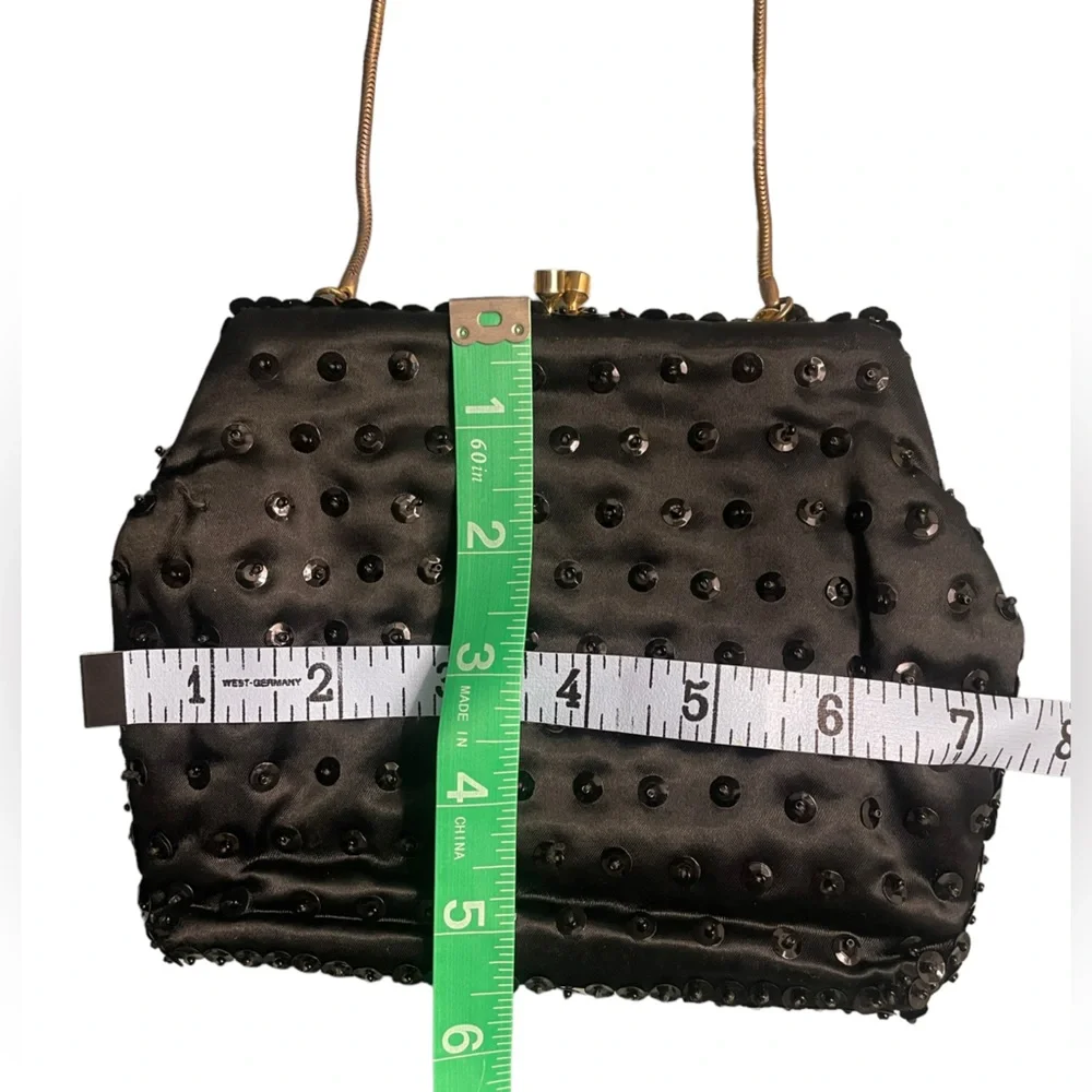 Vintage 50’s Grande Maison Blanche handmade evening clutch beading black gold